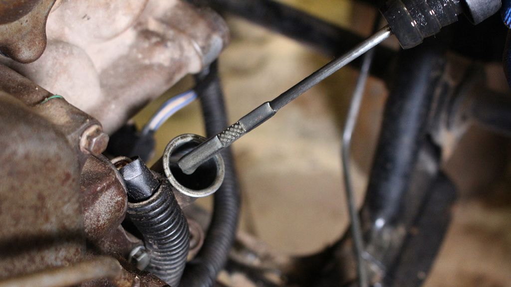 engine oil check