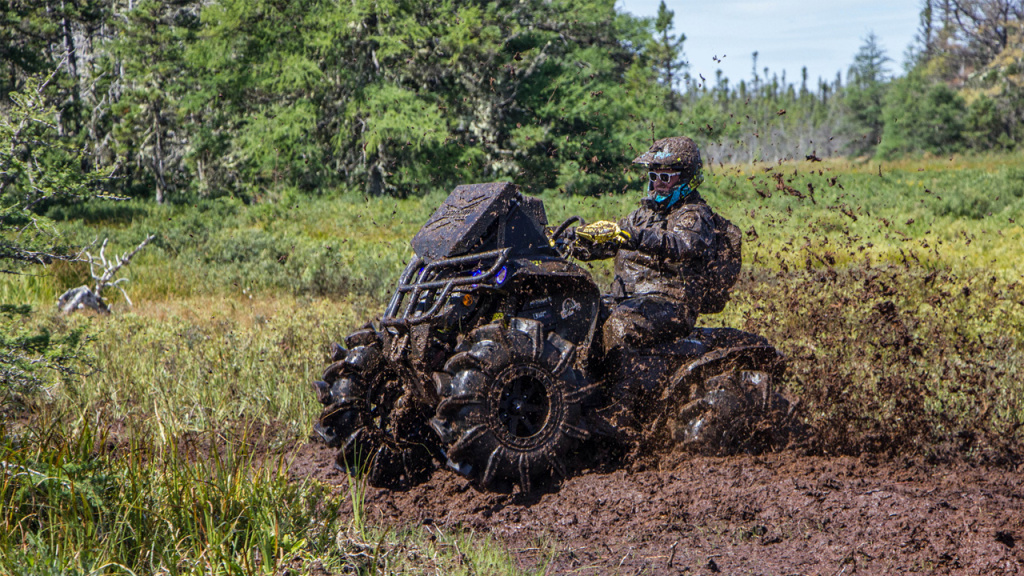 atv mud riding