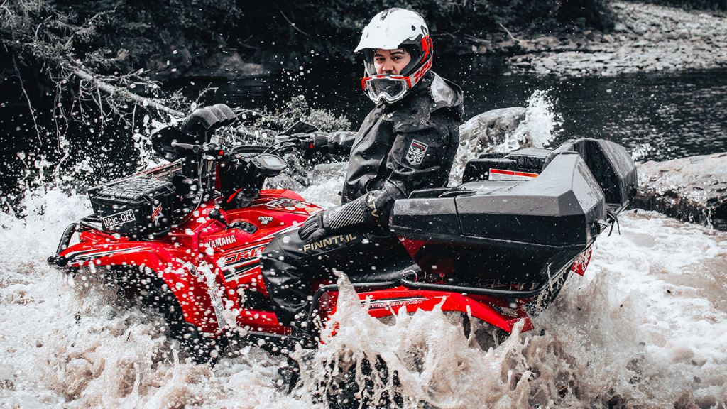 riding hard yamaha grizzly
